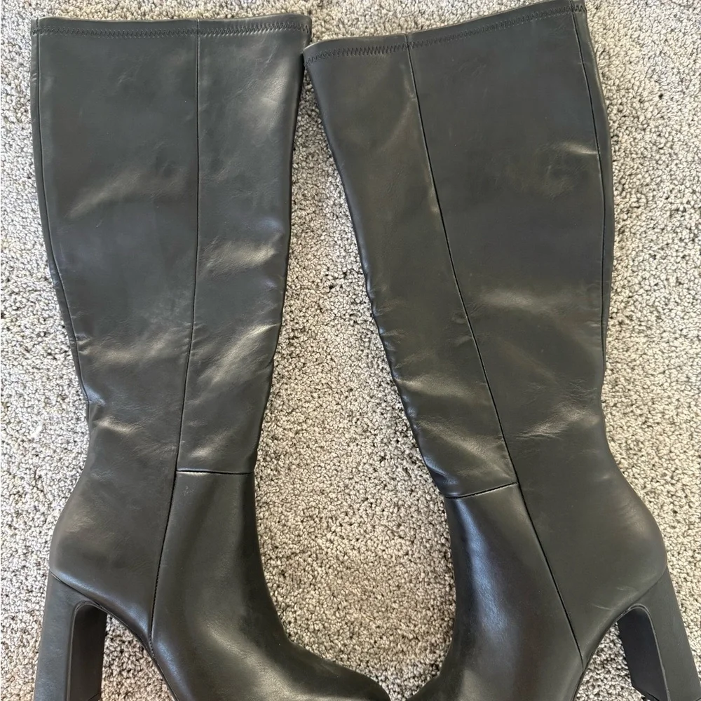 Madden Girl Black Heeled Boots - Picture 2 of 7
